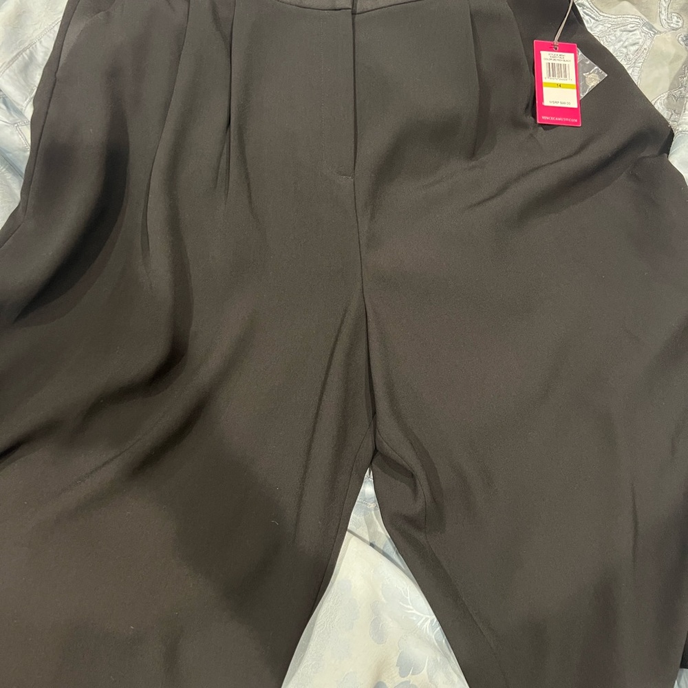 Vince Camuto dressy capri NWT
